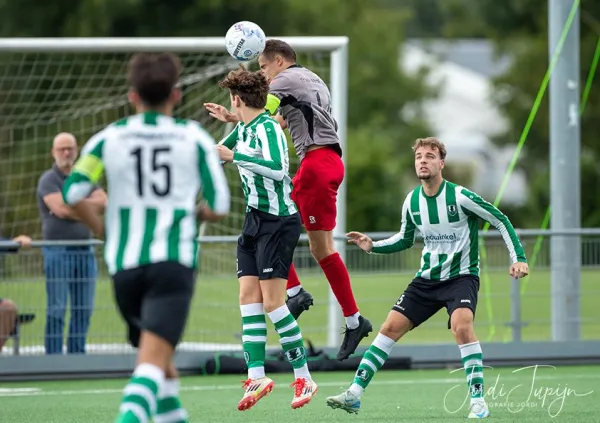 v.v. Tricht - FC De Bilt (0-2) – foto 8 van 21