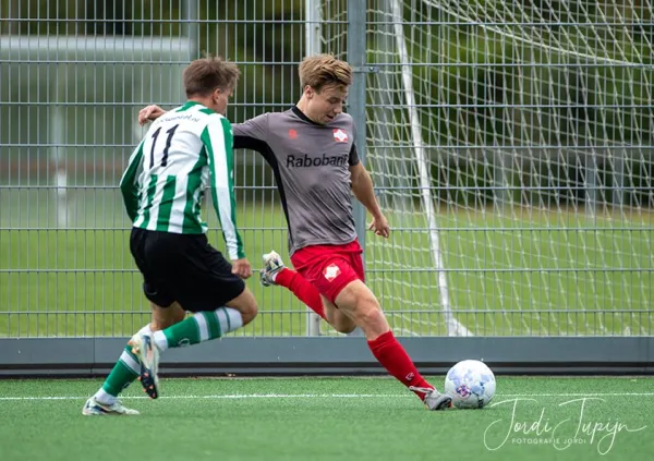 v.v. Tricht - FC De Bilt (0-2) – foto 14 van 21