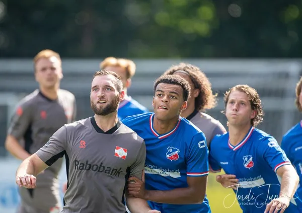 BFC - FC De Bilt (4-2) – foto 23 van 26