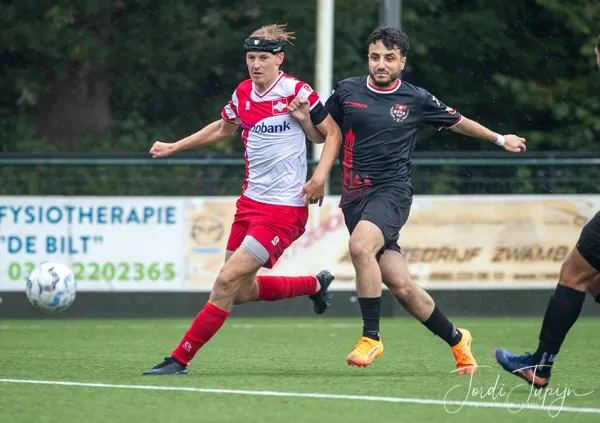 FC De Bilt - Nieuw Utrecht (0-0) – foto 13 van 28