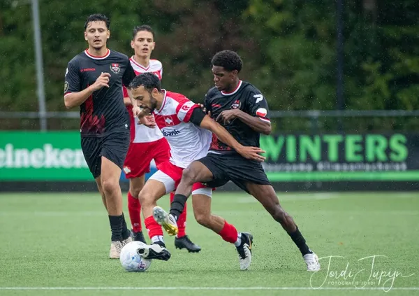 FC De Bilt - Nieuw Utrecht (0-0) – foto 14 van 28