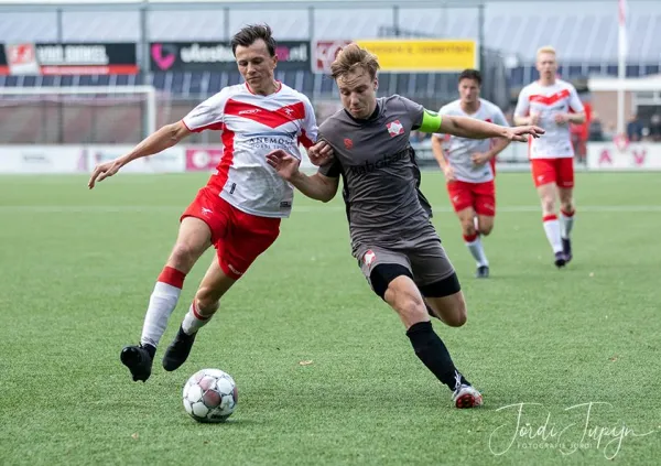 sv De Valleivogels - FC De Bilt (2-0) – sportfotografie door Fotografie Jordi