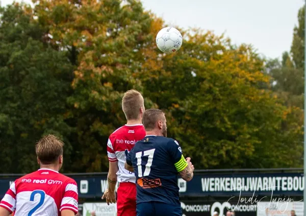 s.v. Parkhout - FC De Bilt (2-1) – foto 13 van 20
