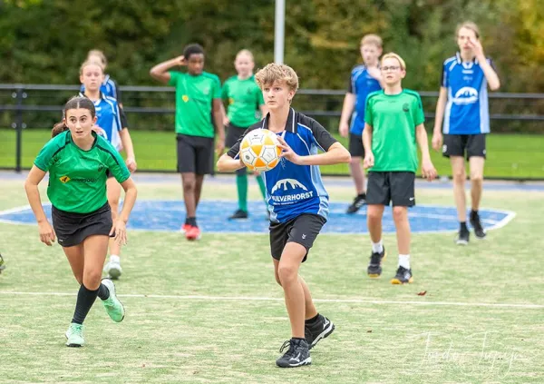 Koveni Korfbal – foto 15 van 25