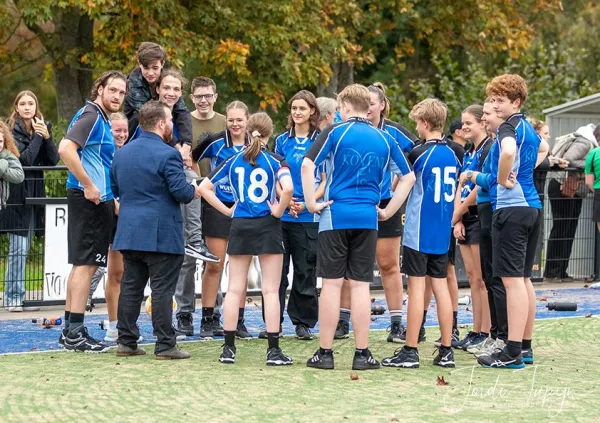 Koveni Korfbal – foto 17 van 25