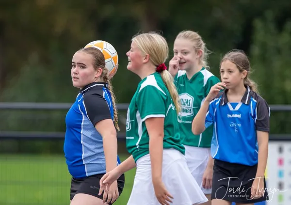 Koveni Korfbal – foto 24 van 25
