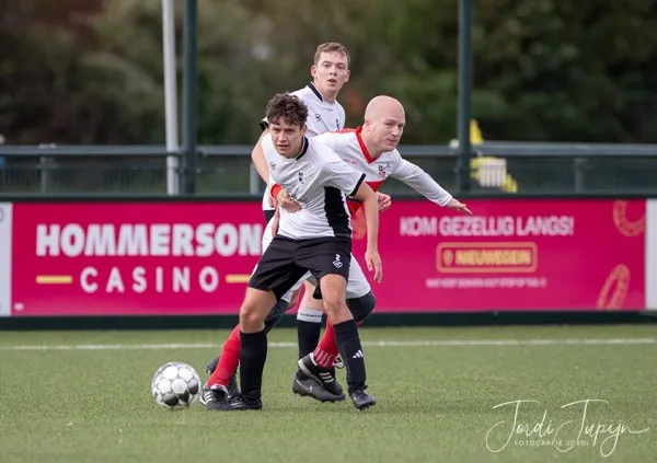 JSV Nieuwegein 4 – foto 13 van 13