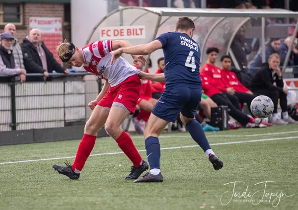 FC De Bilt - Donk (0-1) – foto 4 van 19
