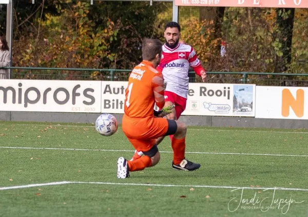 FC De Bilt - Donk (0-1) – foto 11 van 19
