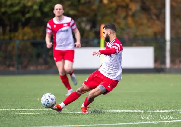 FC De Bilt - Donk (0-1) – foto 12 van 19