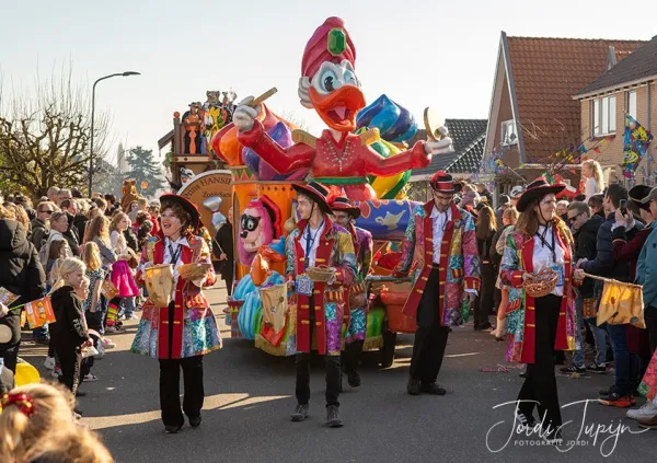 Carnaval Zwaag 2025 – sportfotografie door Fotografie Jordi