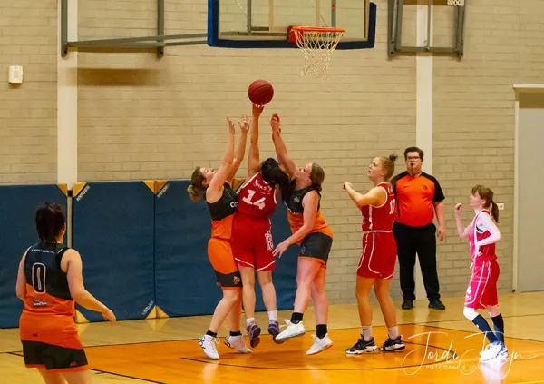 Basketbal – foto 7 van 9