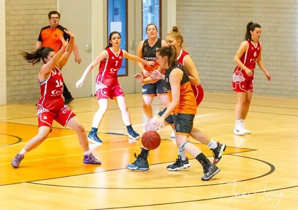 Basketbal – foto 8 van 9