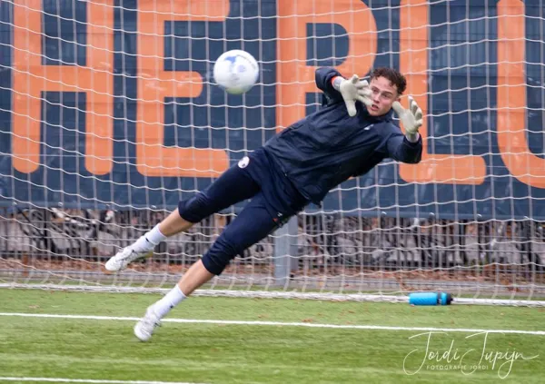 s.v. Montfoort '19 - FC De Bilt (1-1) – sportfotografie door Fotografie Jordi