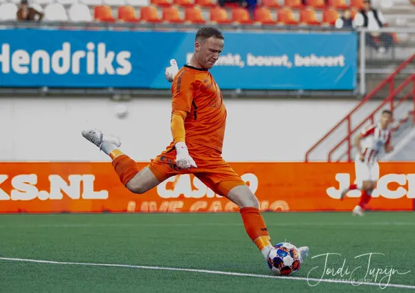 TOP OSS - NAC – foto 3 van 3