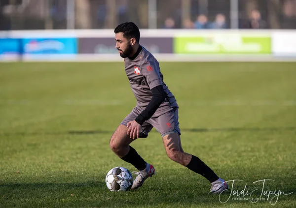 FC Oudewater - FC De Bilt (2-3) – sportfotografie door Fotografie Jordi