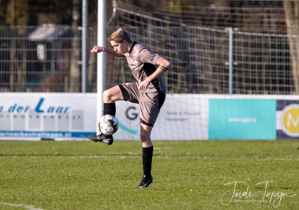 FC Oudewater - FC De Bilt (2-3) – sportfotografie door Fotografie Jordi