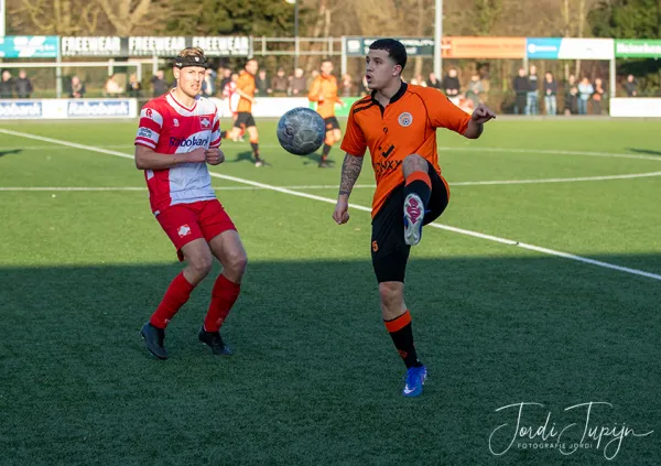FC De Bilt - vv De Meern – sportfotografie door Fotografie Jordi