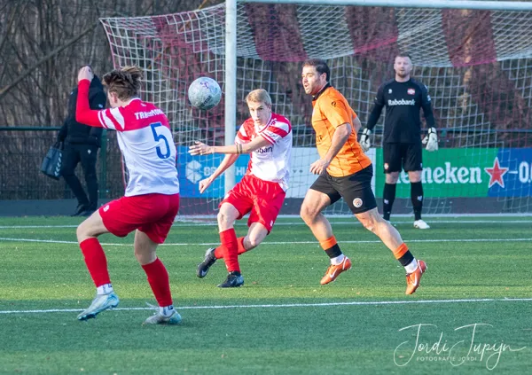 FC De Bilt - vv De Meern – sportfotografie door Fotografie Jordi