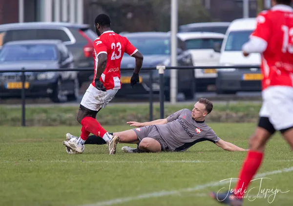 sv Nieuw Utrecht - FC De Bilt (1-1) – foto 29 van 53