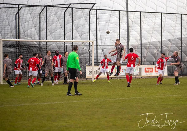 sv Nieuw Utrecht - FC De Bilt (1-1) – foto 51 van 53