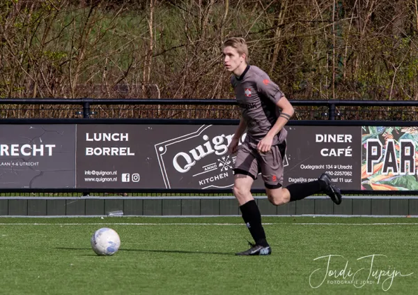 EDO - FC De Bilt (0-1) – foto 4 van 55