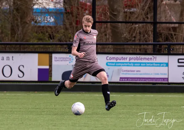 EDO - FC De Bilt (0-1) – foto 19 van 55