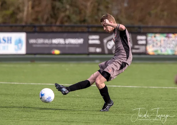 EDO - FC De Bilt (0-1) – foto 29 van 55
