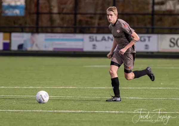 EDO - FC De Bilt (0-1) – foto 31 van 55