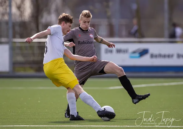 sv Donk - FC De Bilt – foto 11 van 57