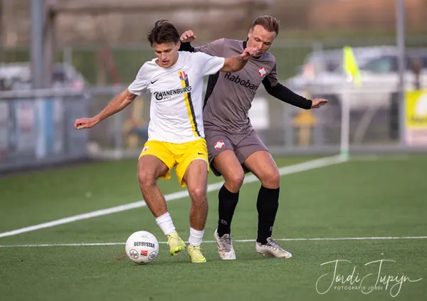 sv Donk - FC De Bilt – foto 36 van 57