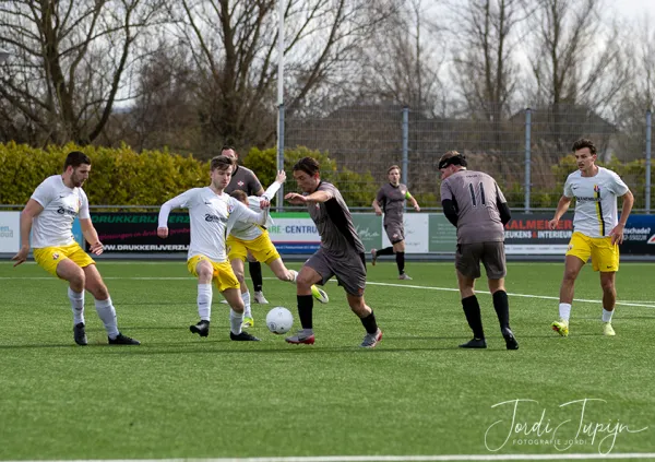 sv Donk - FC De Bilt – foto 44 van 57