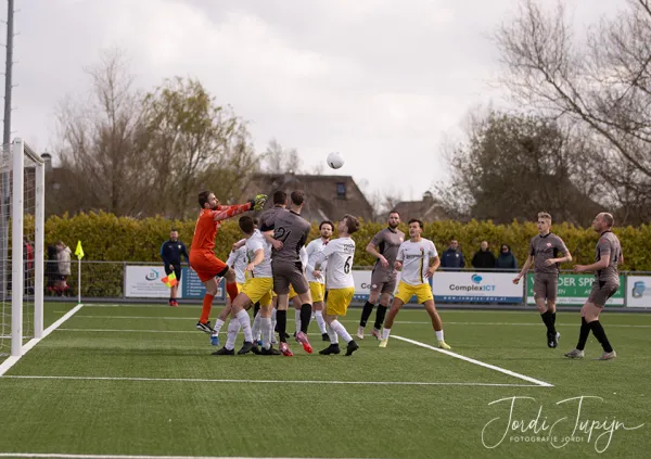 sv Donk - FC De Bilt – foto 45 van 57