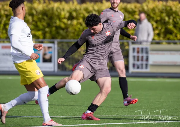 sv Donk - FC De Bilt – foto 51 van 57