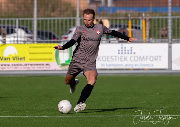 sv Donk - FC De Bilt – foto 53 van 57