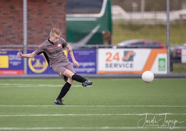 sv Donk - FC De Bilt – foto 54 van 57