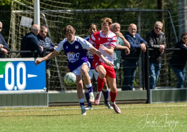sv Zeist - FC De Bilt – foto 21 van 35