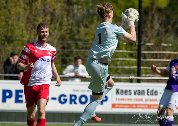 sv Zeist - FC De Bilt – foto 29 van 35