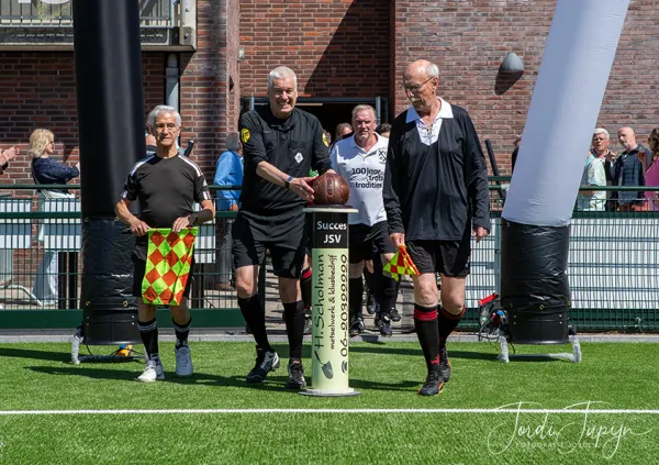 Oud JSV - Oud VVIJ ( 100 jarig bestaan JSV) – foto 2 van 50