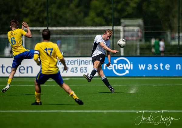 JSV 4 - Delta Sport '95 5 (4-1) – foto 26 van 63