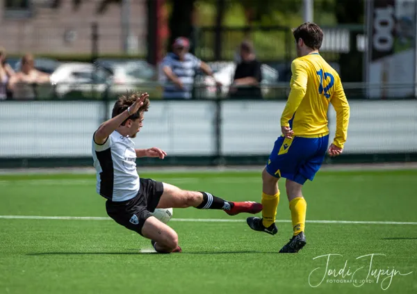 JSV 4 - Delta Sport '95 5 (4-1) – foto 44 van 63
