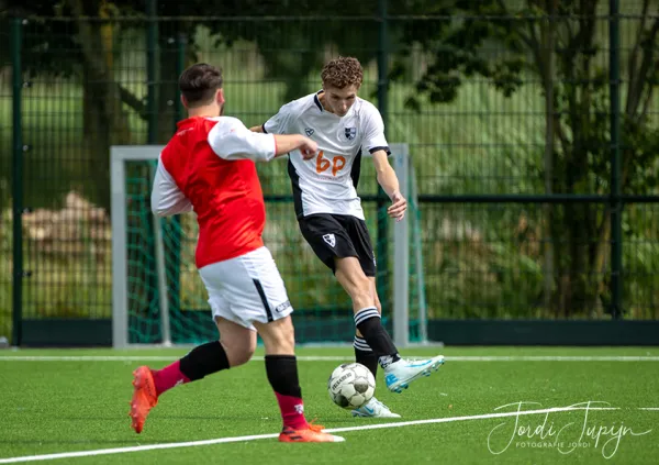 JSV O23-3 - sv DVSU O23-1 (4-0) – foto 4 van 49