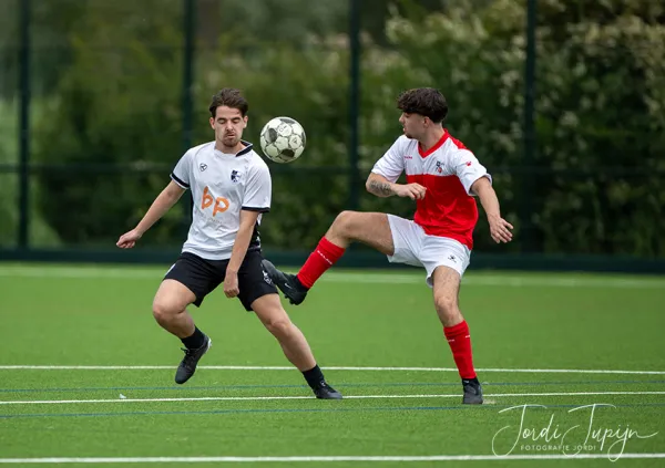 JSV O23-3 - sv DVSU O23-1 (4-0) – foto 10 van 49