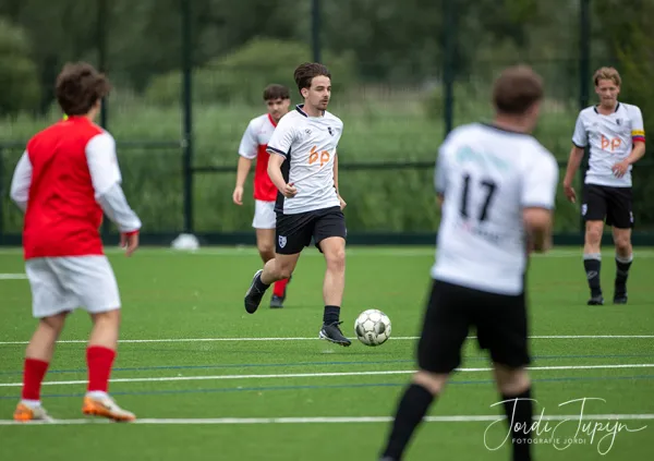 JSV O23-3 - sv DVSU O23-1 (4-0) – foto 15 van 49
