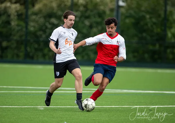JSV O23-3 - sv DVSU O23-1 (4-0) – foto 16 van 49
