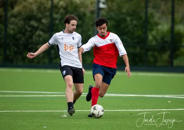 JSV O23-3 - sv DVSU O23-1 (4-0) – foto 17 van 49