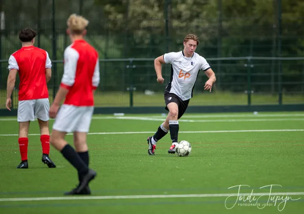 JSV O23-3 - sv DVSU O23-1 (4-0) – foto 20 van 49