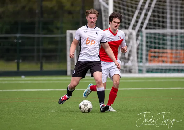 JSV O23-3 - sv DVSU O23-1 (4-0) – foto 21 van 49