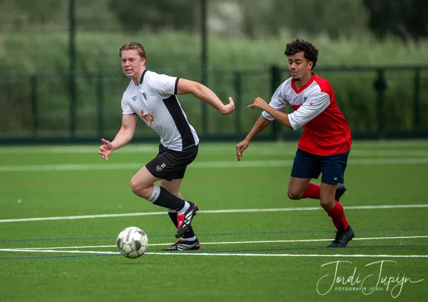 JSV O23-3 - sv DVSU O23-1 (4-0) – foto 23 van 49
