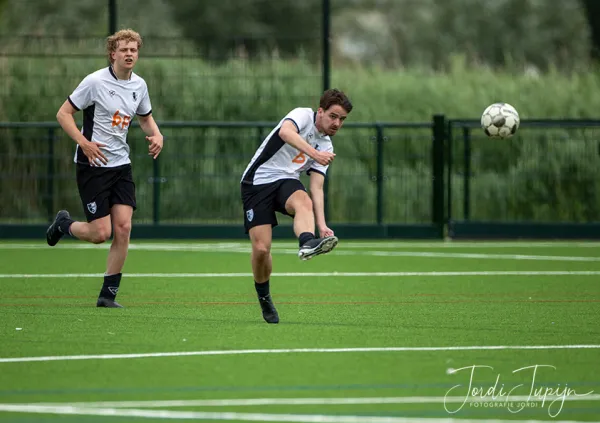 JSV O23-3 - sv DVSU O23-1 (4-0) – foto 27 van 49